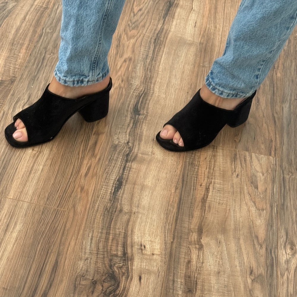 Nasty Gal Velvet Mules